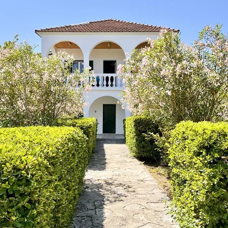 Astra Beach House