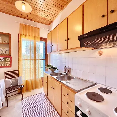 Astra Beach House * Astrakeri